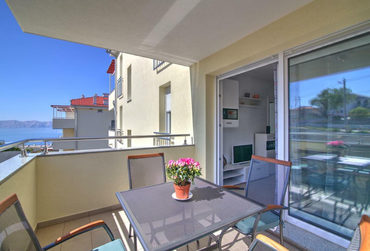 Apartment Waves-Villa Sunce Senj  Exteriör bild