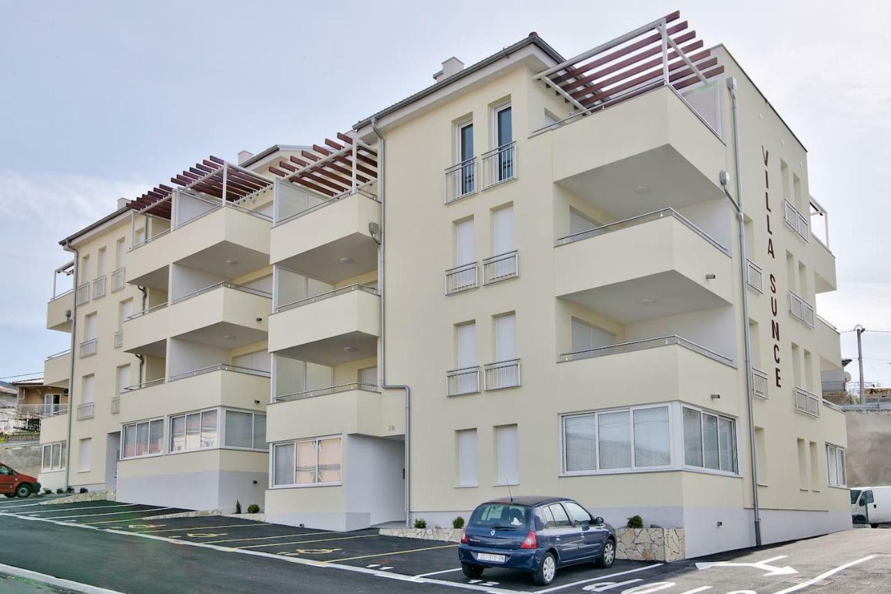 Apartment Waves-Villa Sunce Senj  Exteriör bild