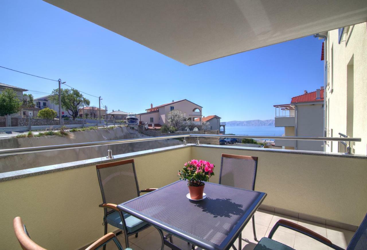 Apartment Waves-Villa Sunce Senj  Exteriör bild